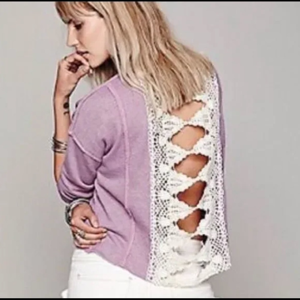 FREE PEOPLE - Purple Cropped Sweatshirt with Cream Crochet Back